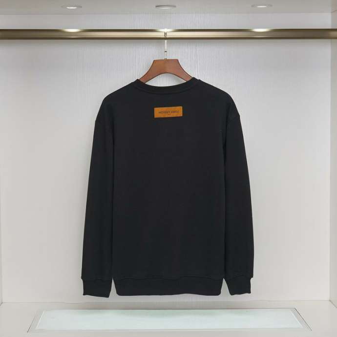 Picture of LV Sweatshirts _SKULVM-3XL720825661